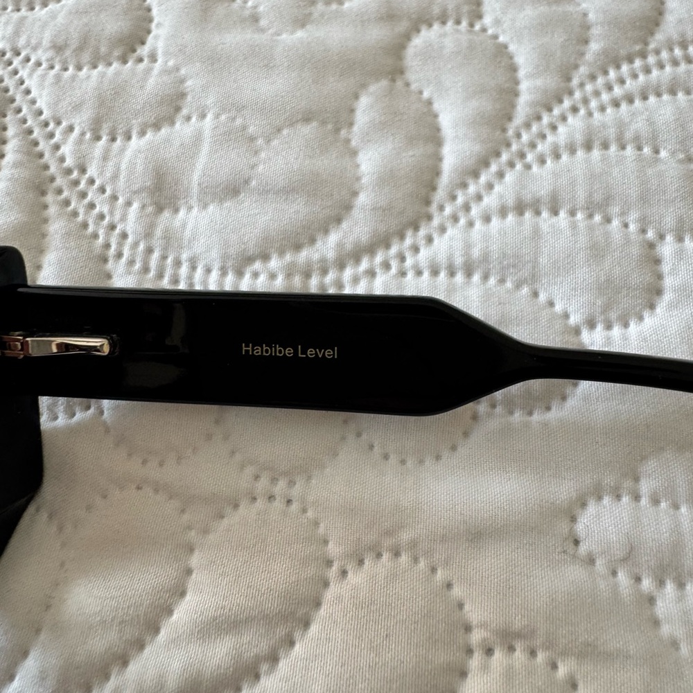 Habibe Black Rectangular Sunglasses - image 4